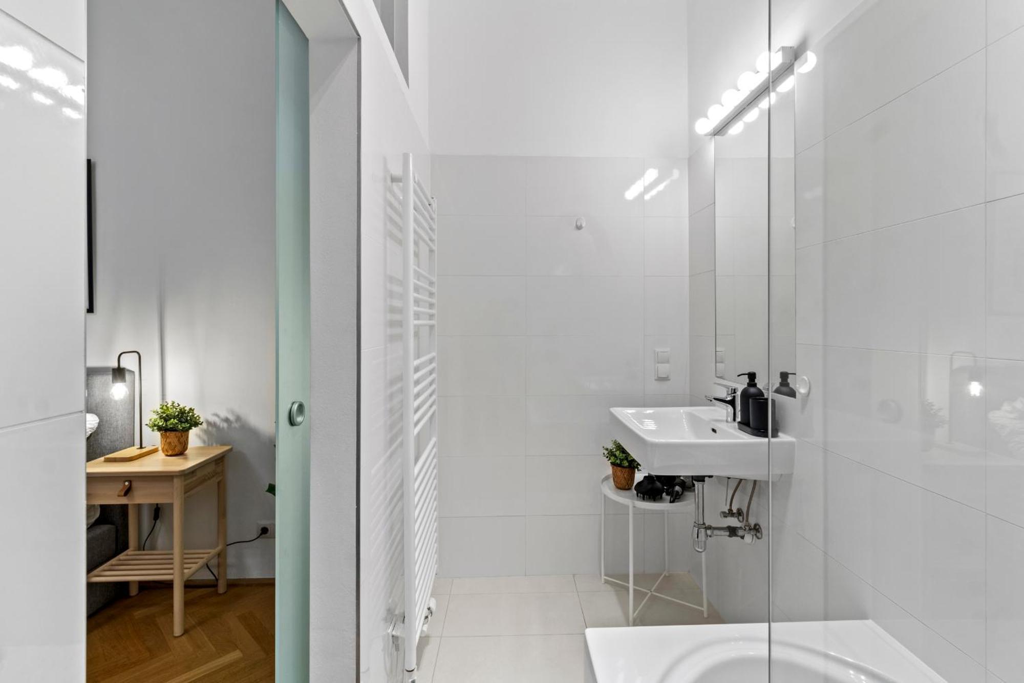Cozy Vienna Apartments - 4 Min U6 Josefstaedterstrasse 외부 사진
